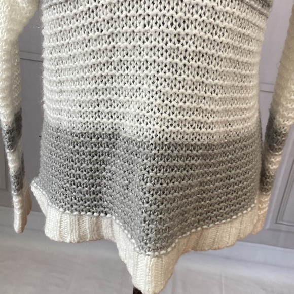 Oversized chunky knit sweater - Picture 3 of 9